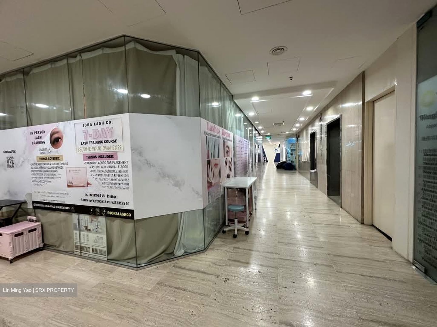 Singapore Shopping Centre (D9), Retail #558613701